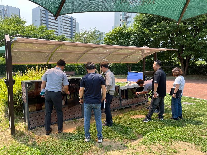 특별 시설안전점검 중인 ceo 2