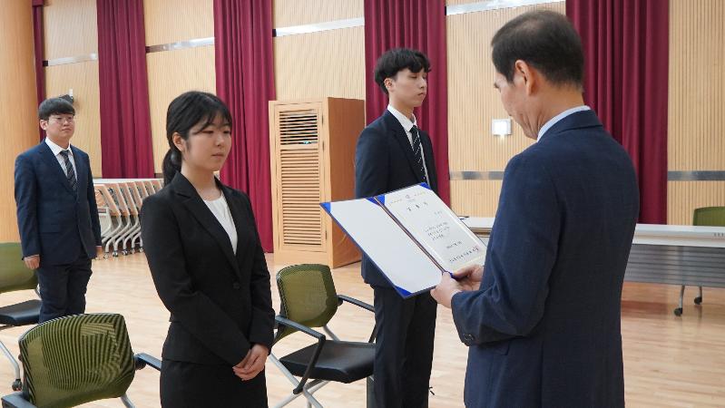 군포도시공사, 2024년 상반기 신입사원 임용장 전달