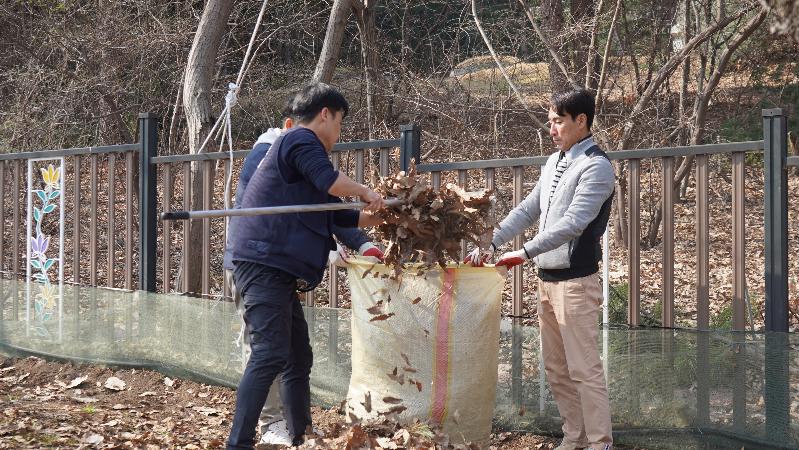 제80회 식목일기념 나무심기 행사7